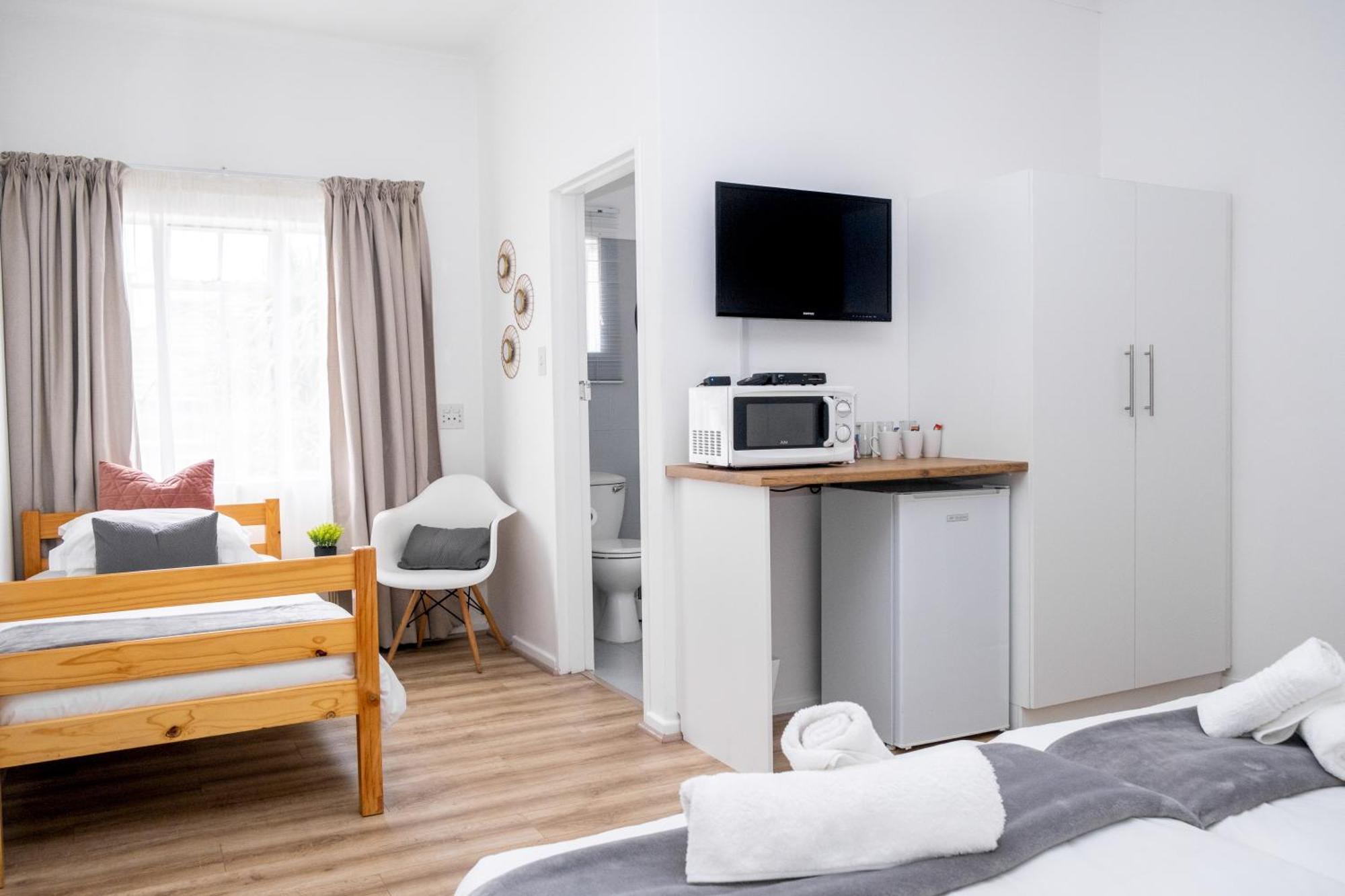 George Lodge International Ngoại thất bức ảnh