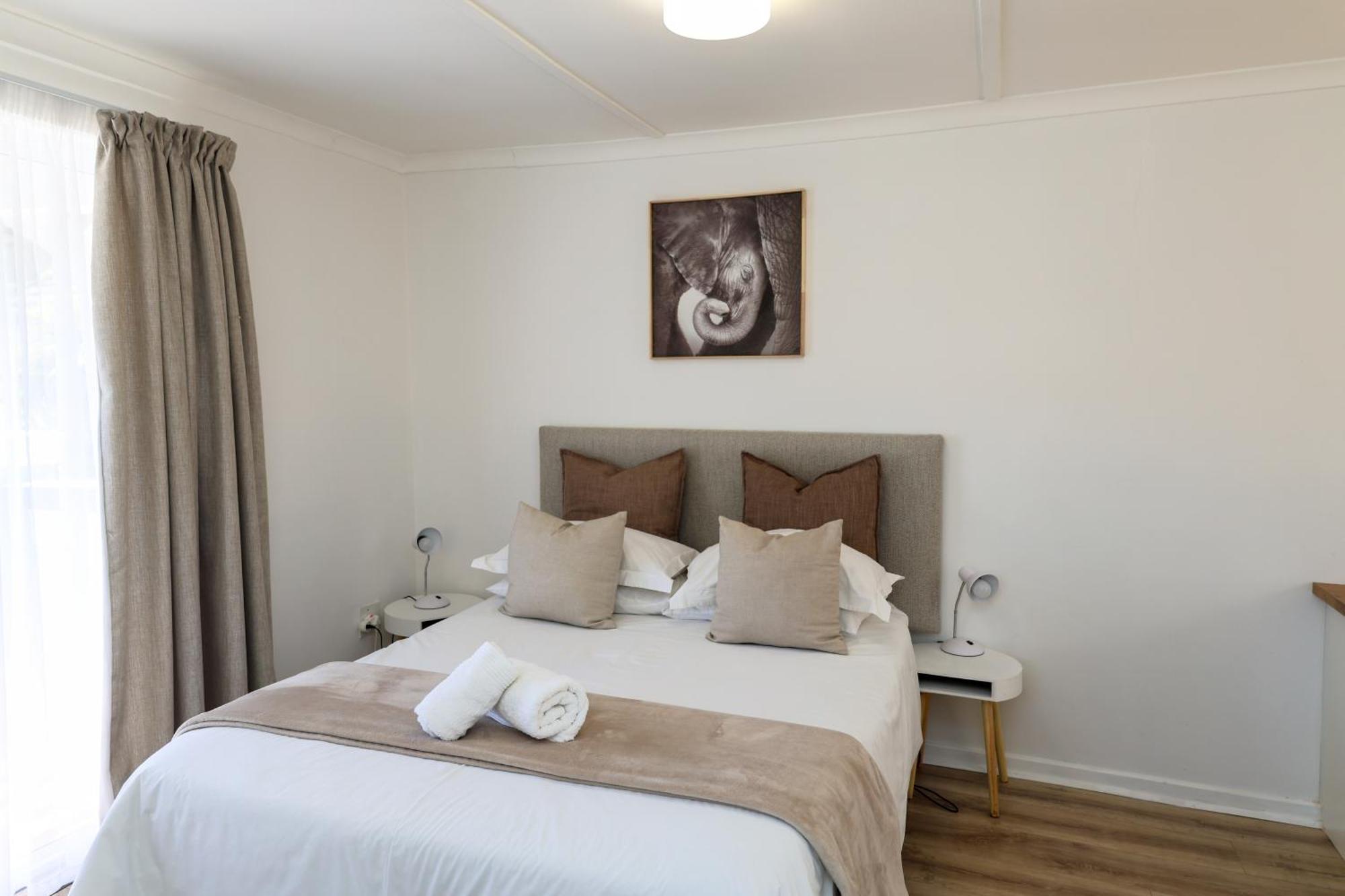 George Lodge International Ngoại thất bức ảnh