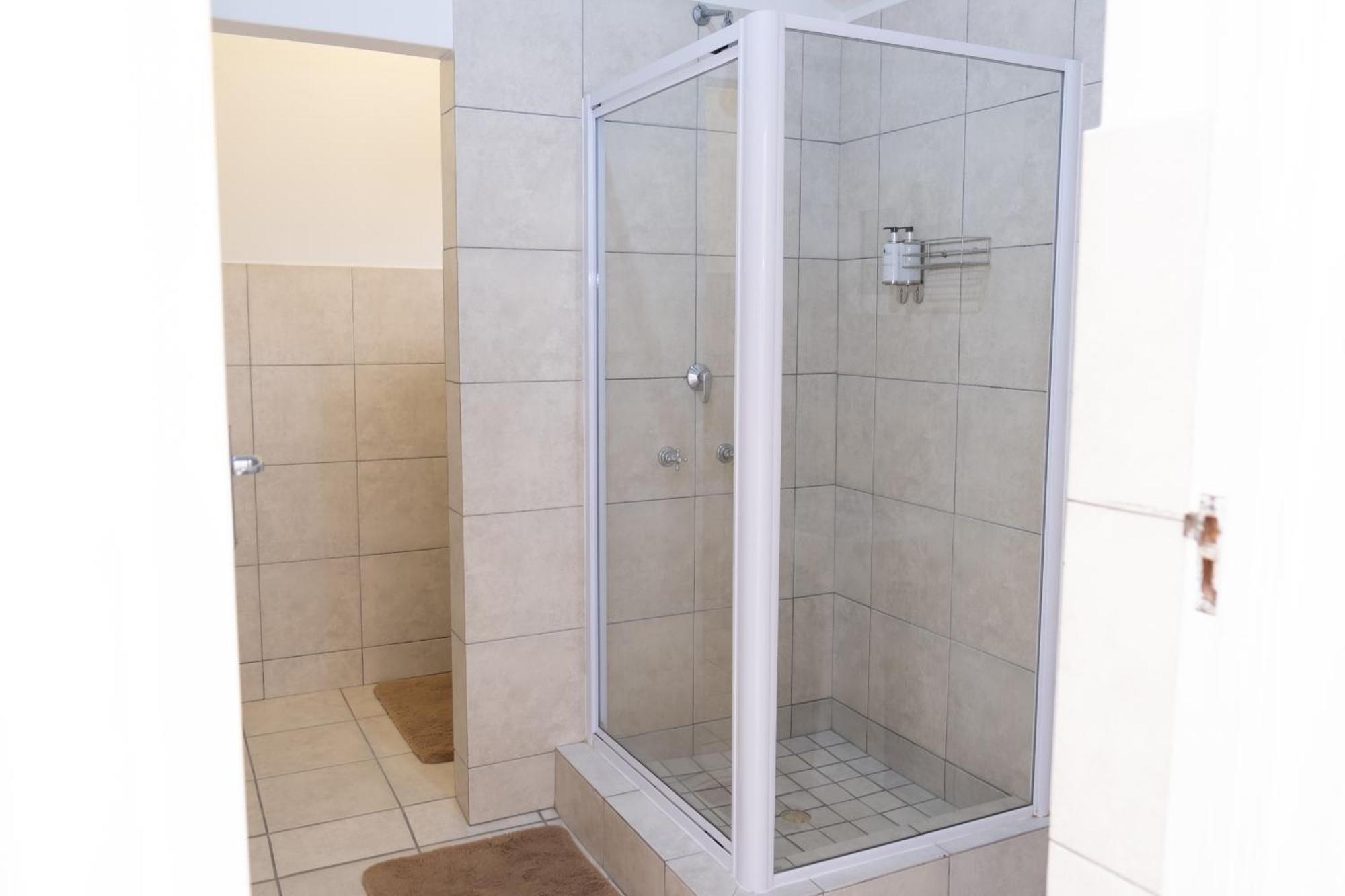 George Lodge International Ngoại thất bức ảnh