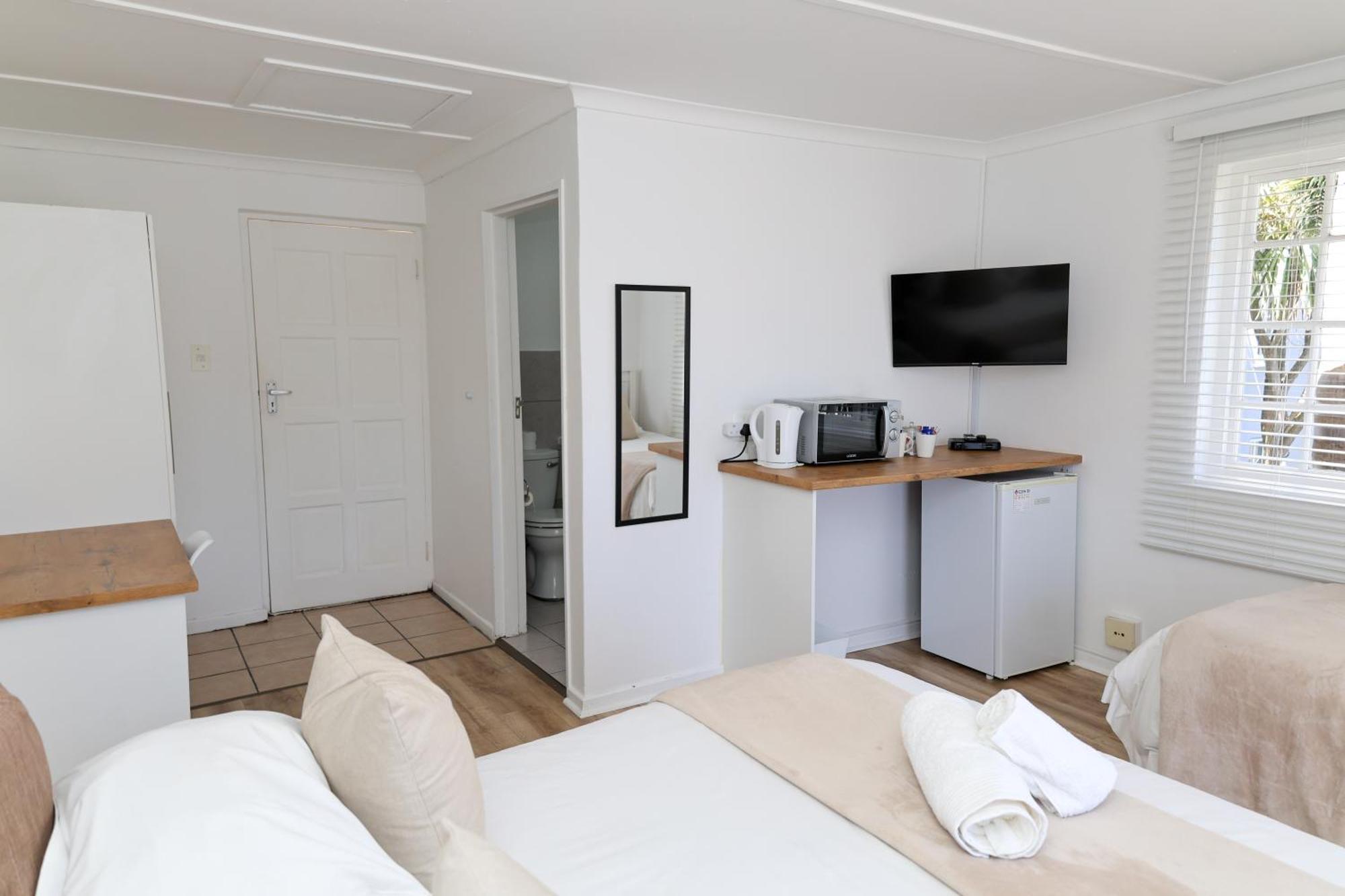 George Lodge International Ngoại thất bức ảnh