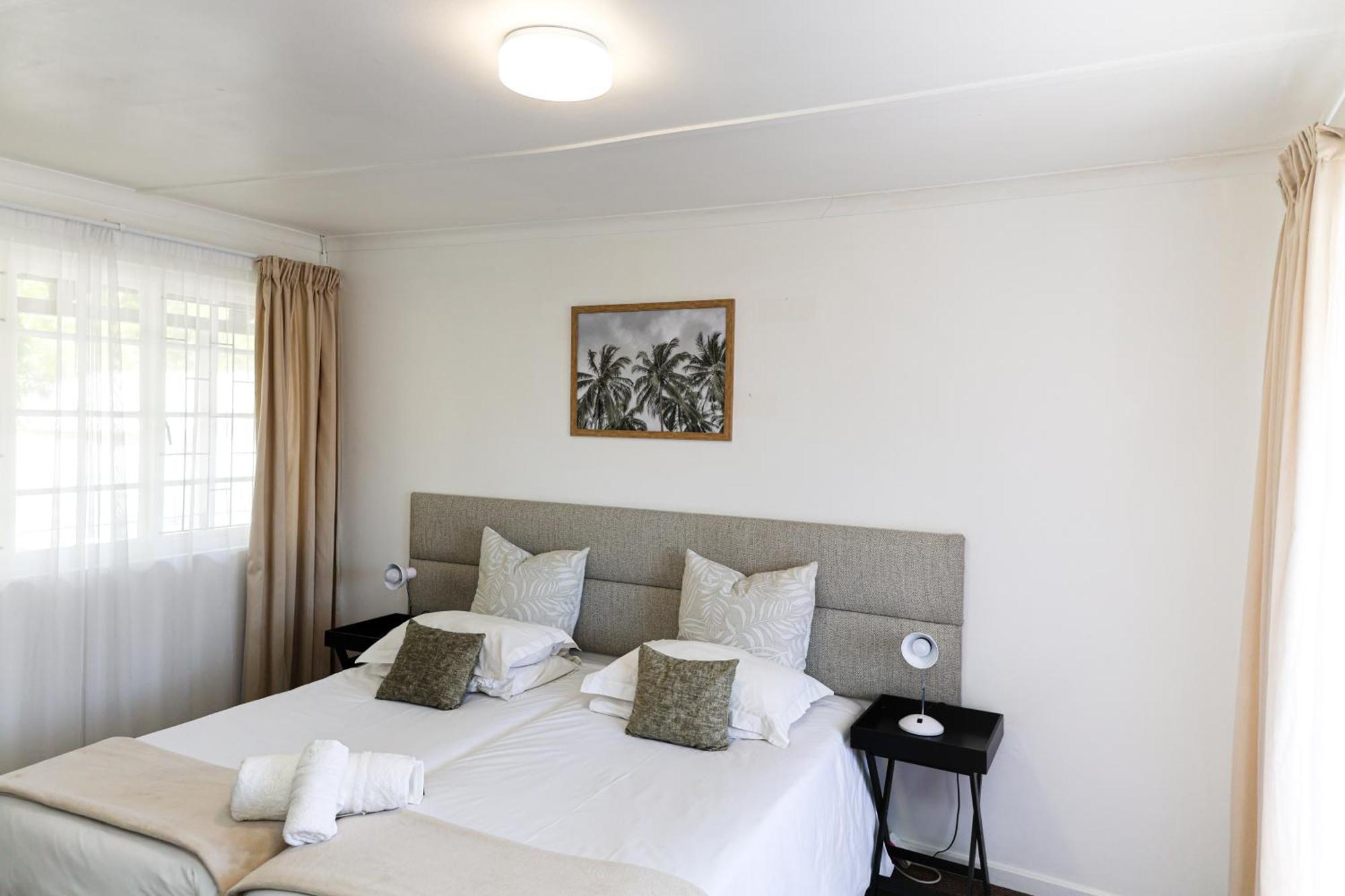 George Lodge International Ngoại thất bức ảnh