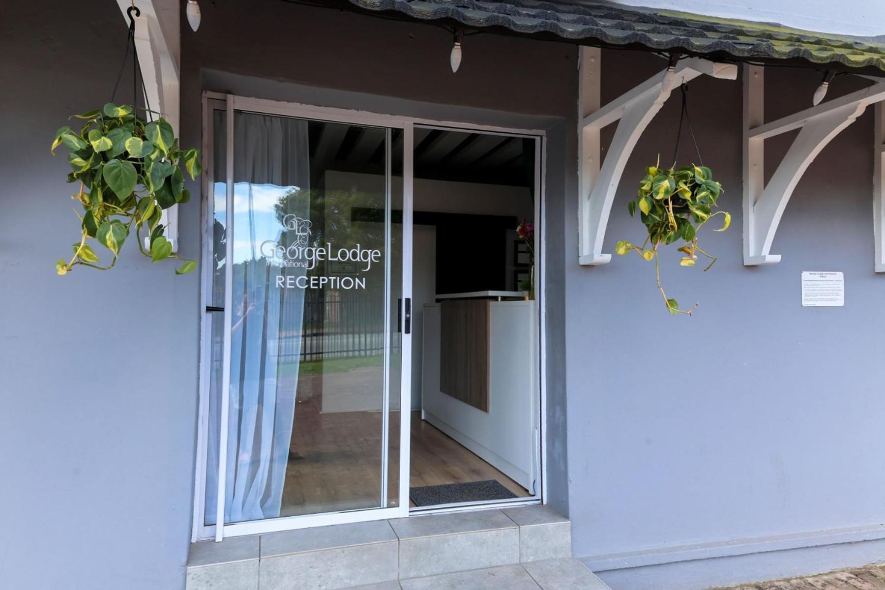 George Lodge International Ngoại thất bức ảnh