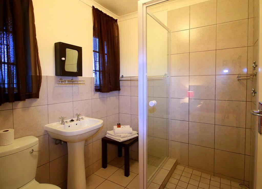 George Lodge International Ngoại thất bức ảnh
